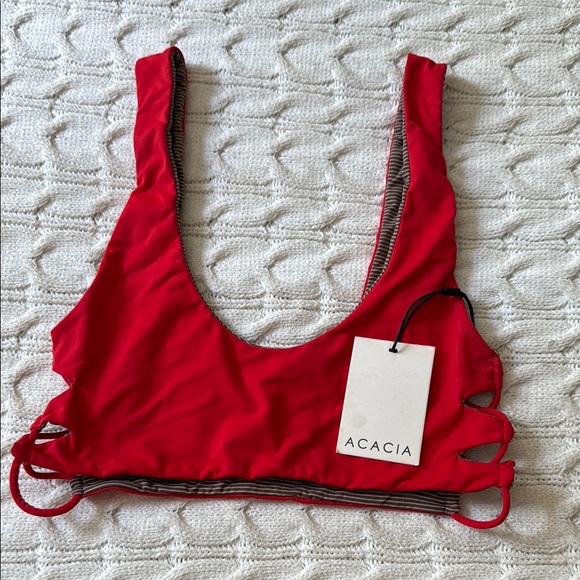 Acacia Hunter Bikini Top - Picture 1 of 3